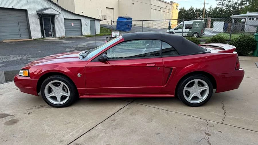 1999 Ford SN95 Mustang - Image 2 of 12