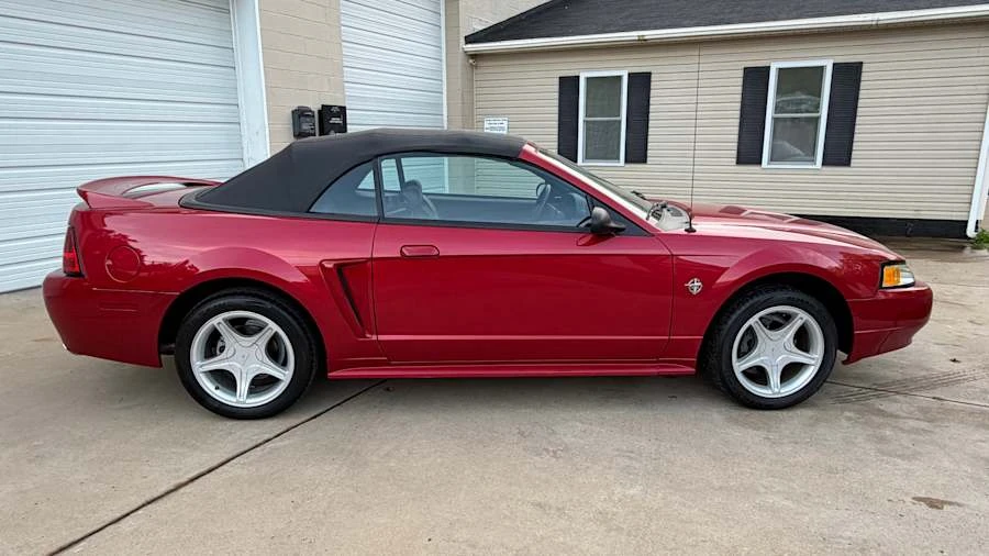 1999 Ford SN95 Mustang - Image 5 of 12
