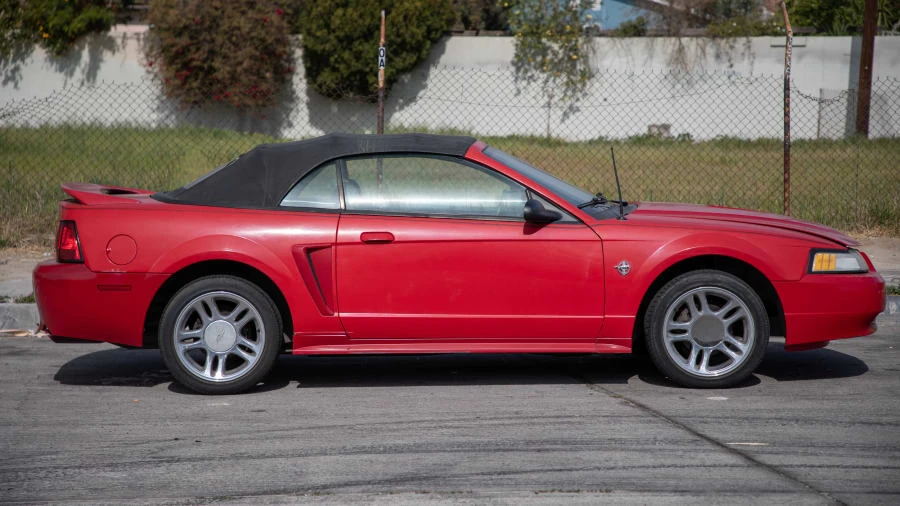 1999 Ford SN95 Mustang - Image 8 of 12