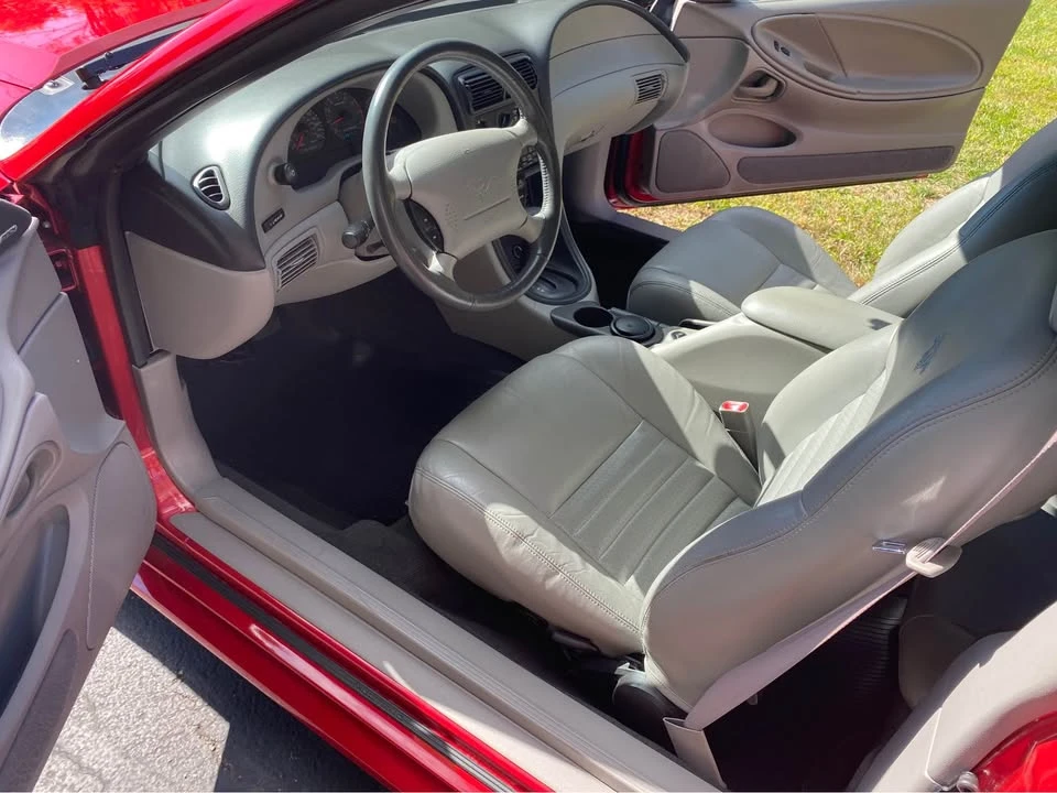 1999 Ford SN95 Mustang - Image 10 of 12