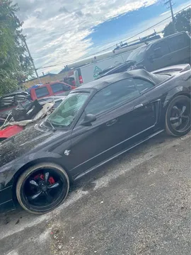 1999 Ford Mustang GT Convertible 2D