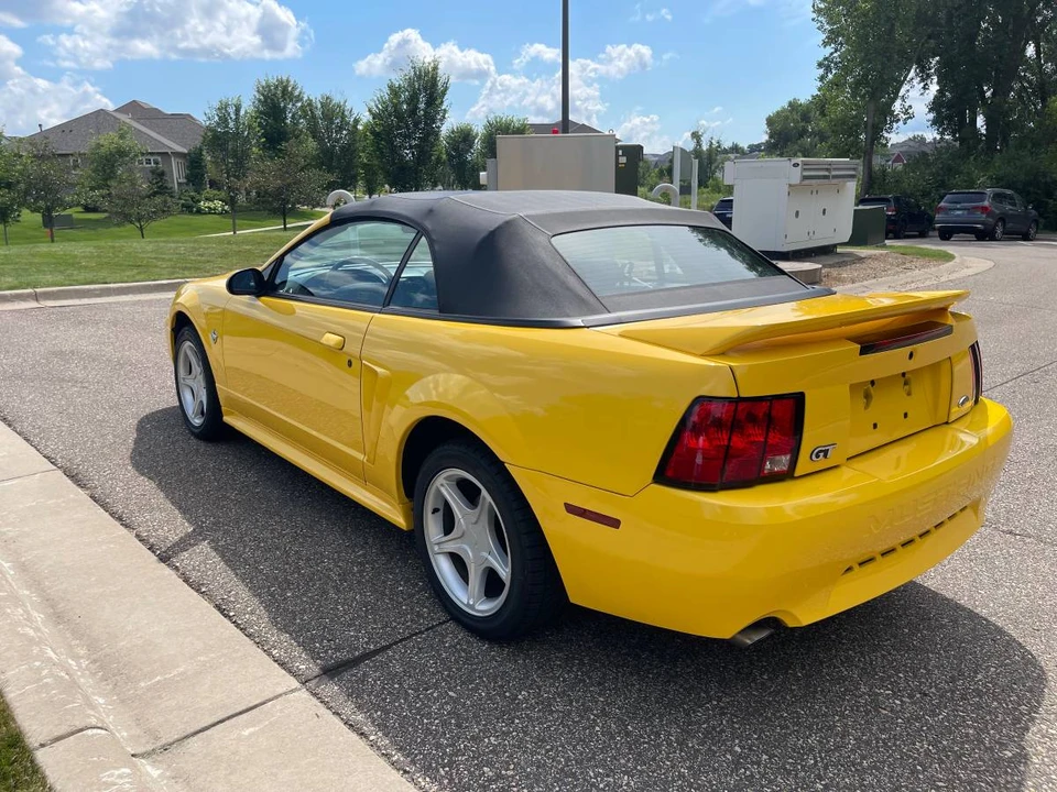 1999 Ford SN95 Mustang - Image 5 of 24