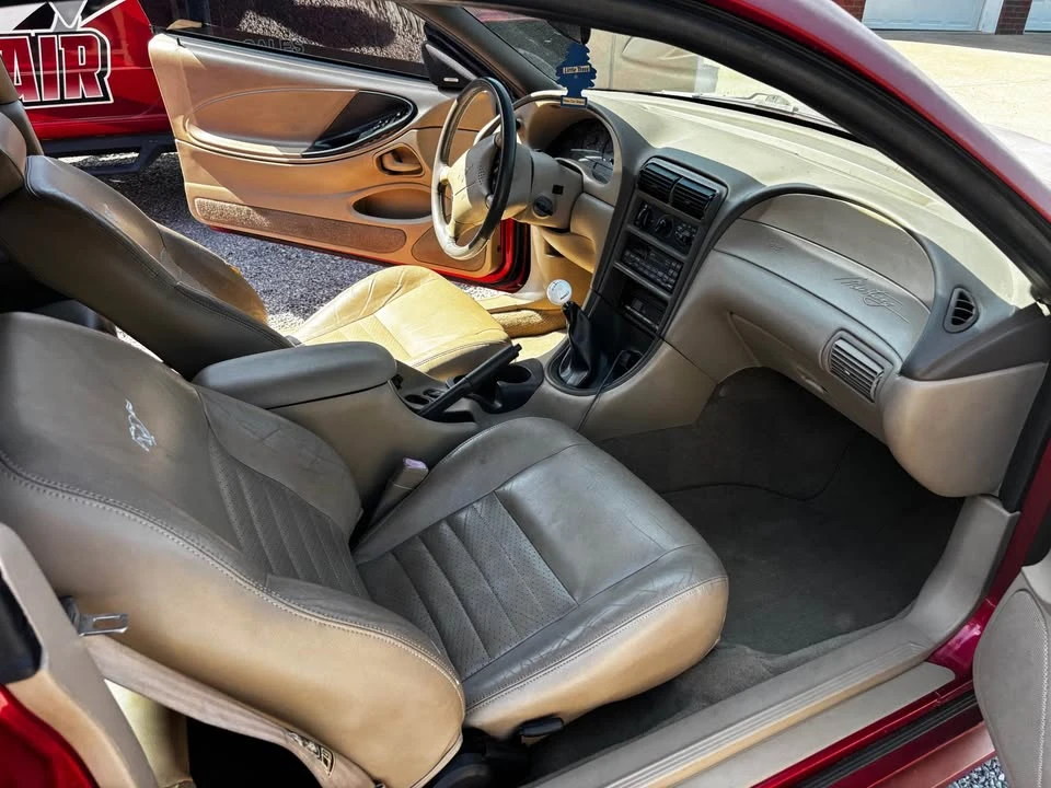 1999 Ford SN95 Mustang - Image 10 of 12