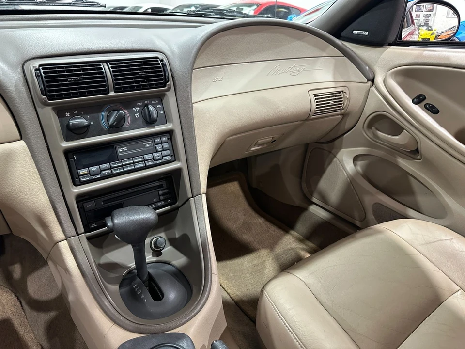 1999 Ford SN95 Mustang - Image 16 of 21