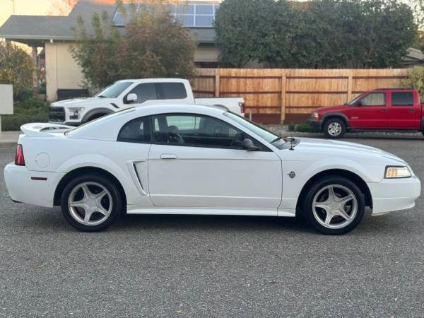 1999 Ford SN95 Mustang - Image 12 of 17