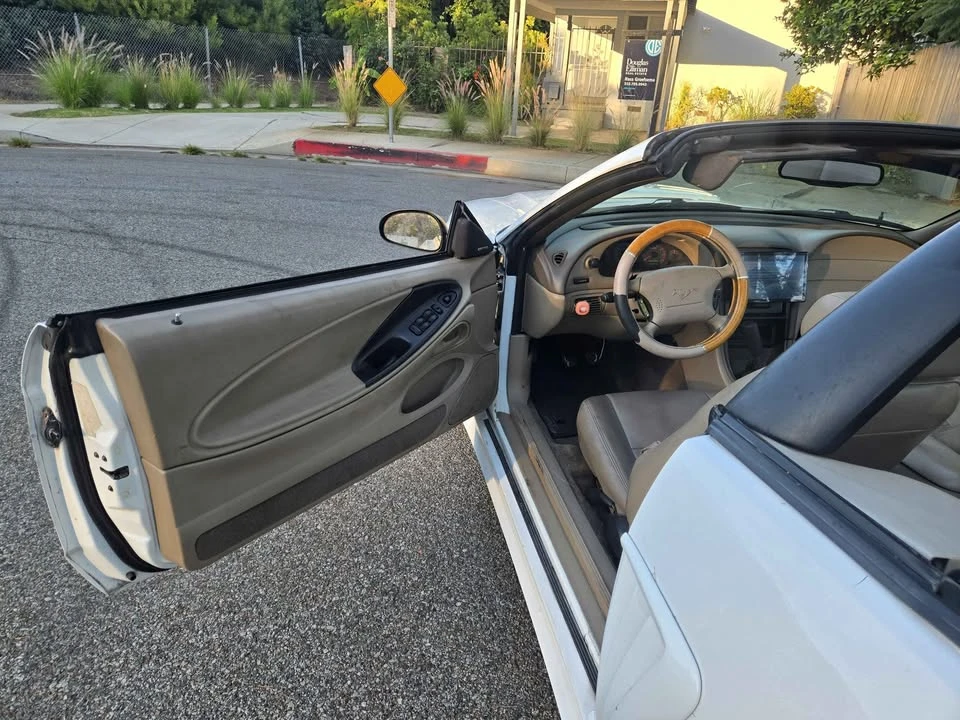 1999 Ford SN95 Mustang - Image 3 of 12