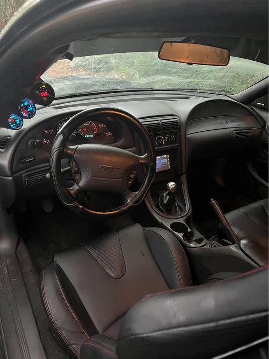1999 Ford SN95 Mustang - Image 11 of 12