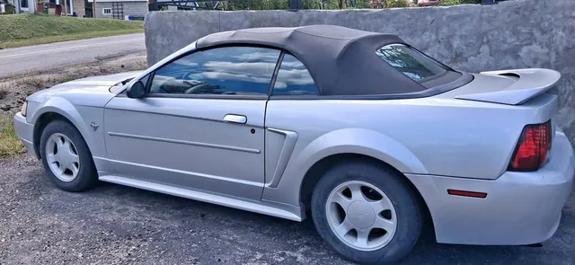 1999 Ford Mustang