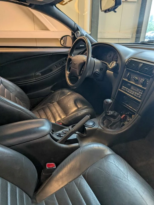 1999 Ford SN95 Mustang - Image 11 of 14