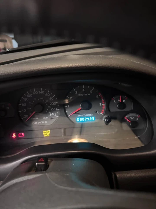 1999 Ford SN95 Mustang - Image 3 of 14