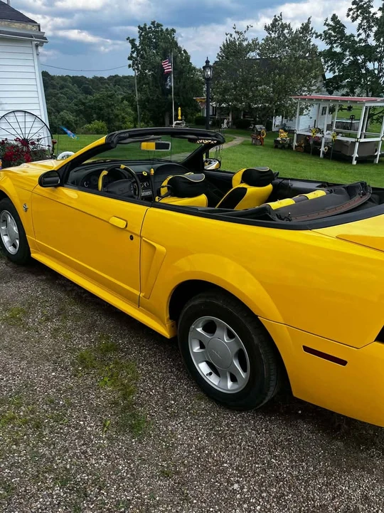 1999 Ford SN95 Mustang - Image 3 of 7