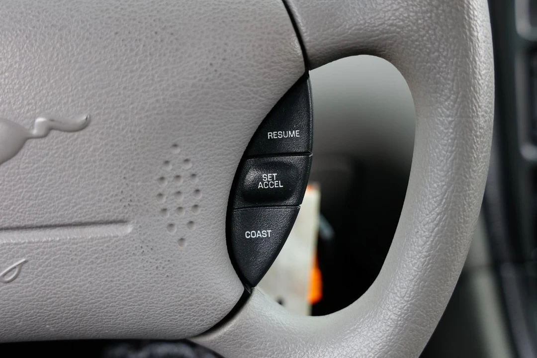 1999 Ford SN95 Mustang - Image 24 of 31