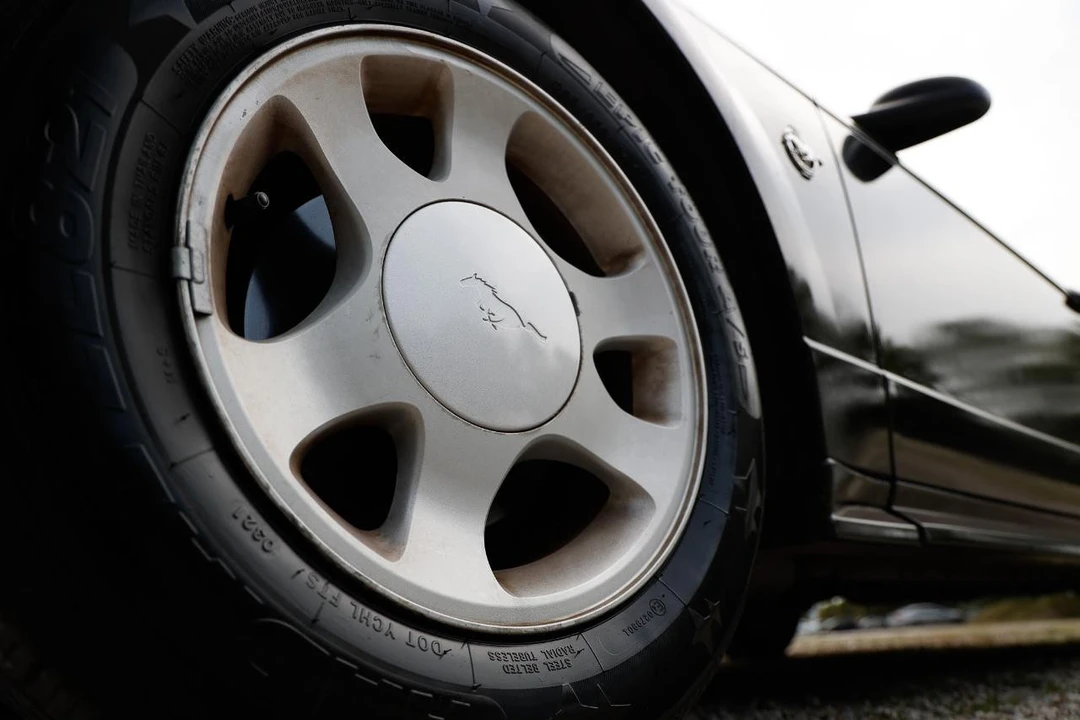 1999 Ford SN95 Mustang - Image 27 of 31