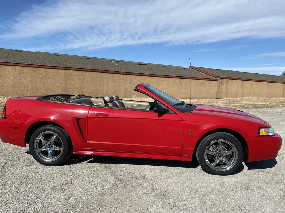 1999 Ford SN95 Mustang Cobra - Image 10 of 31