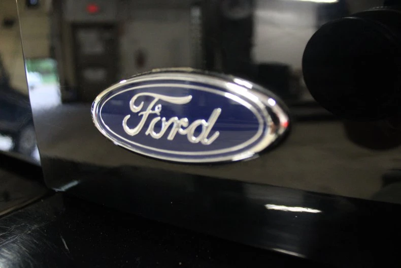 1999 Ford Mustang - Image 15 of 31