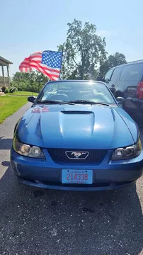 1999 Ford Mustang V6 Convertible 2D