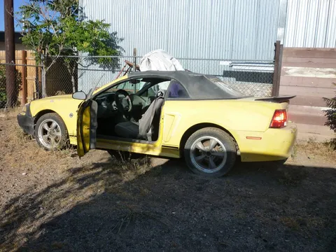 1999 Ford Mustang V6 Convertible 35th Anniversary
