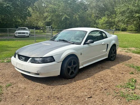1999 Ford Mustang V6 Coupe 2D
