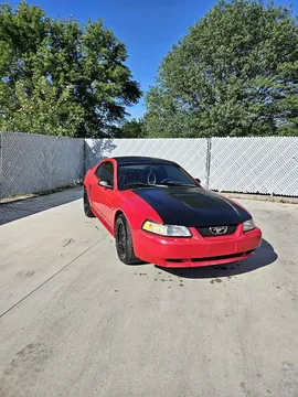 1999 Ford Mustang V6 Coupe 2D