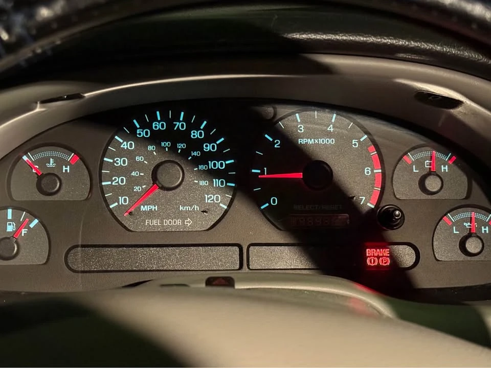 1999 Ford SN95 Mustang - Image 15 of 20