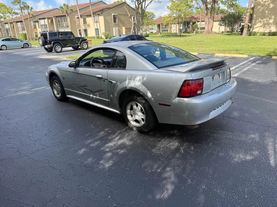 1999 Ford SN95 Mustang - Image 4 of 10