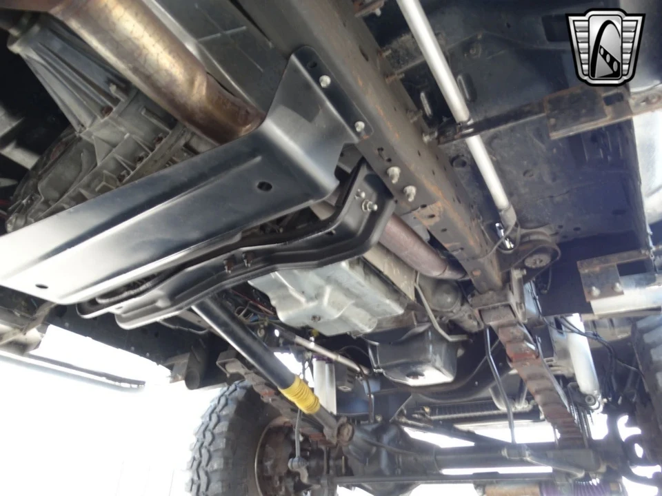 1999 Ford Super Duty 1st Gen - Image 20 of 21