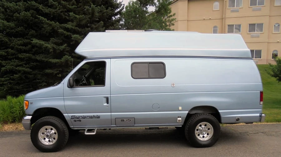 1999 Ford Econoline Van - Image 2 of 9