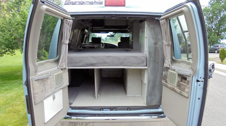 1999 Ford Econoline Van - Image 6 of 9
