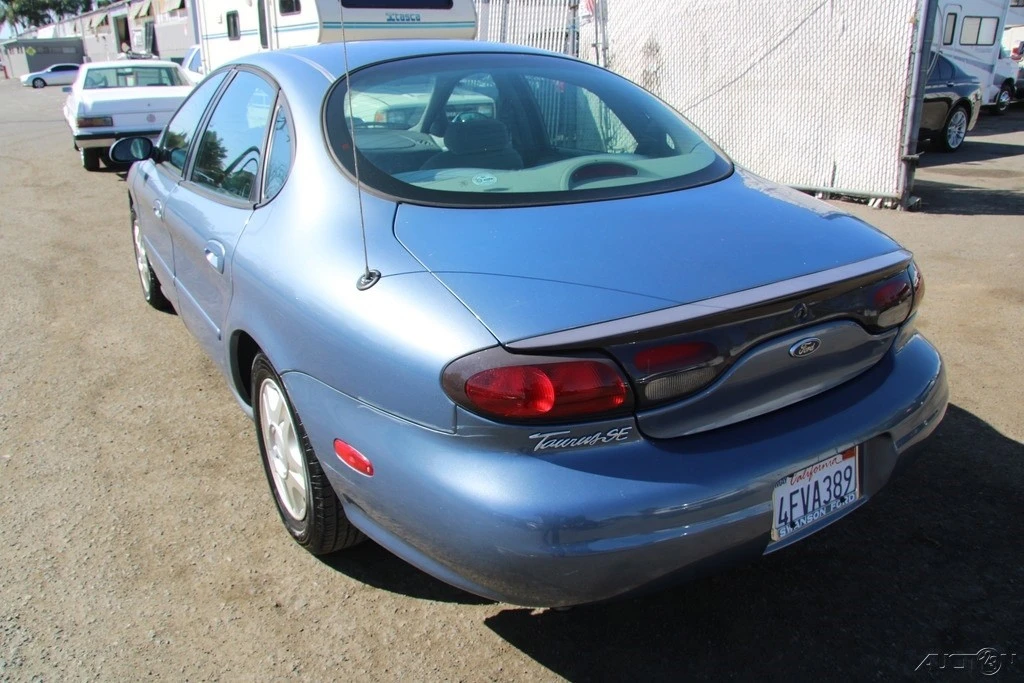 1999 Ford Taurus 3rd Gen - Image 5 of 21
