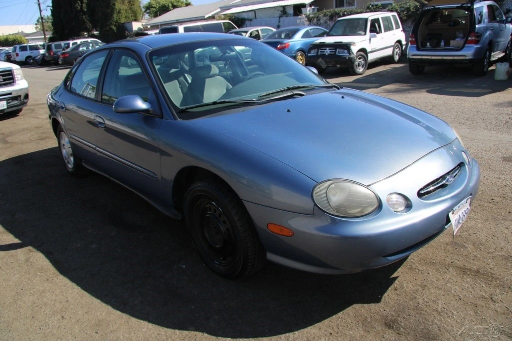 1999 Ford Taurus 3rd Gen - Image 10 of 21