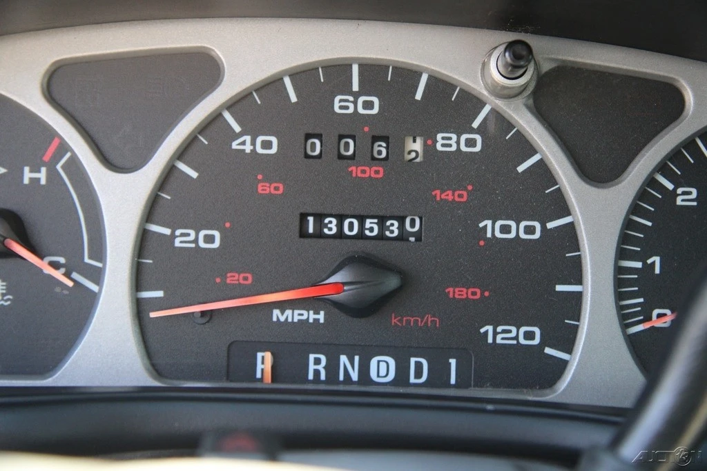 1999 Ford Taurus 3rd Gen - Image 17 of 21