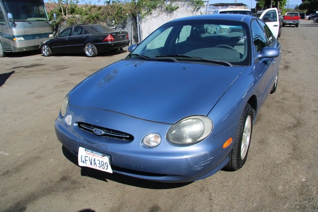 1999 Ford Taurus 3rd Gen - Image 2 of 21