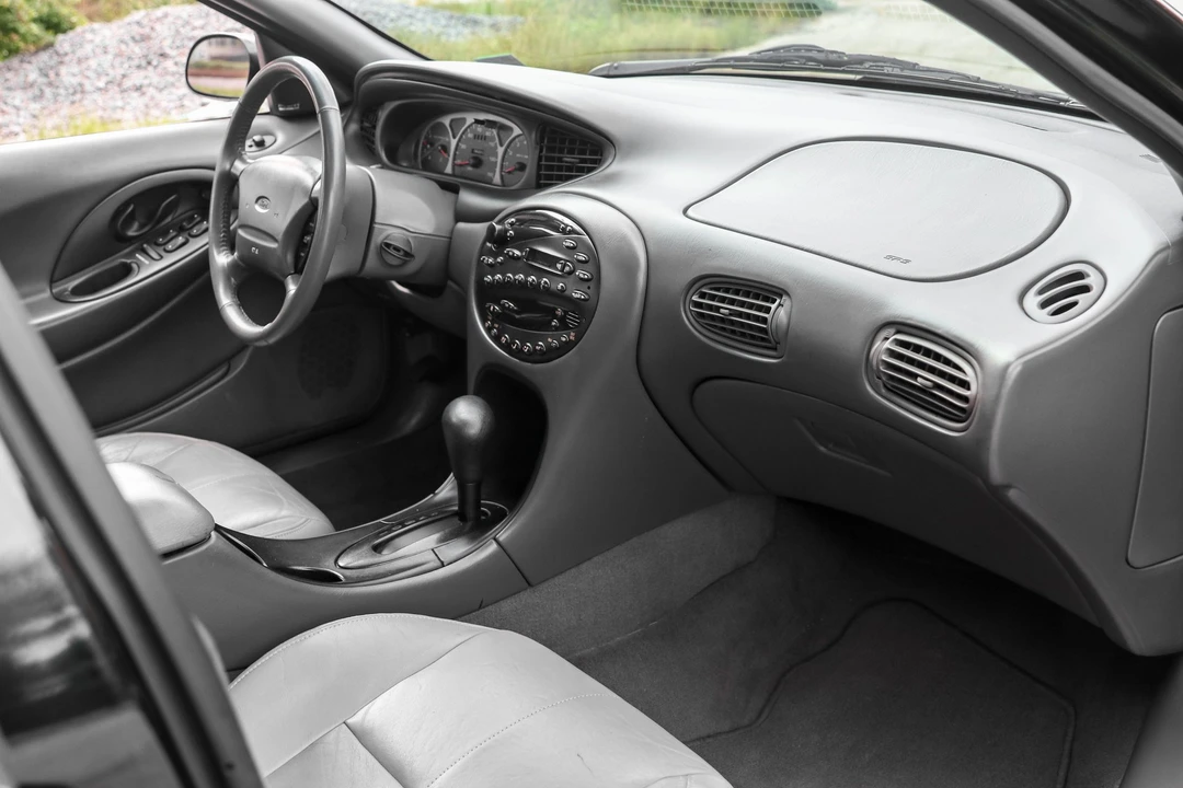 1999 Ford Taurus SHO 3rd Gen - Image 31 of 31