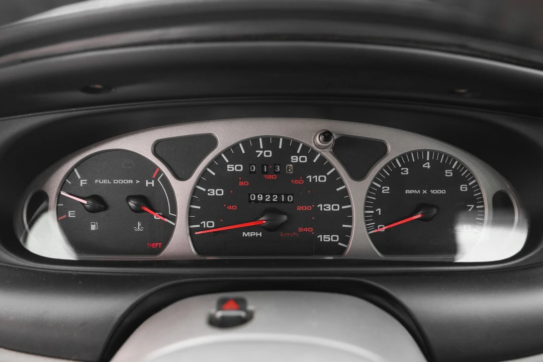 1999 Ford Taurus SHO 3rd Gen - Image 27 of 31