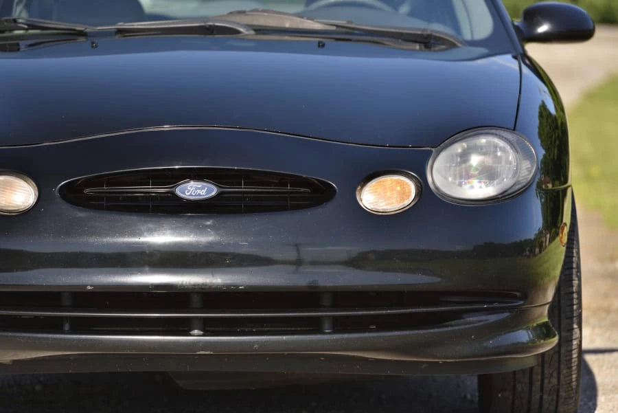 1999 Ford Taurus SHO 3rd Gen - Image 19 of 28