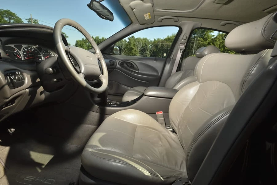 1999 Ford Taurus SHO 3rd Gen - Image 24 of 28