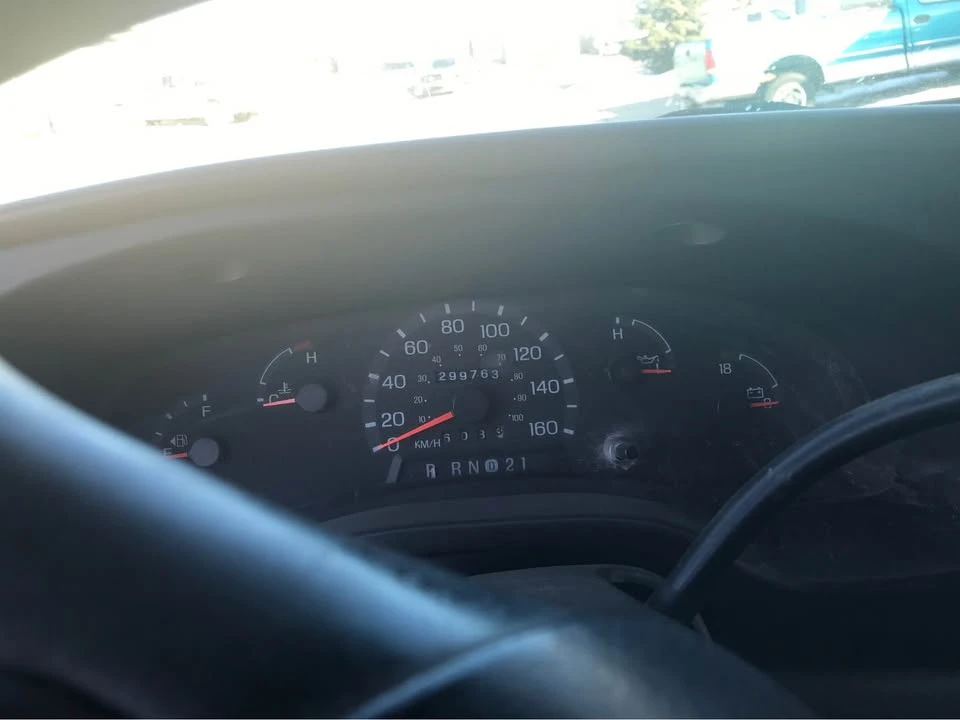 1999 Ford Econoline Van - Image 2 of 2