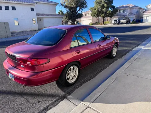1999 Ford Escort (North America) - Image 4 of 9