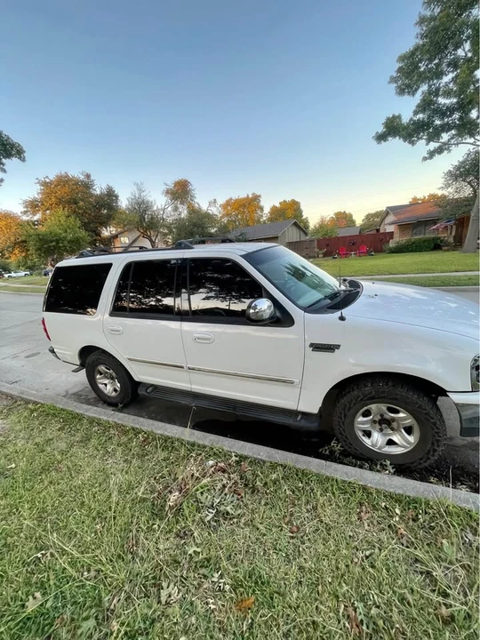 1999 Ford Expedition 1st Gen - Image 2 of 3