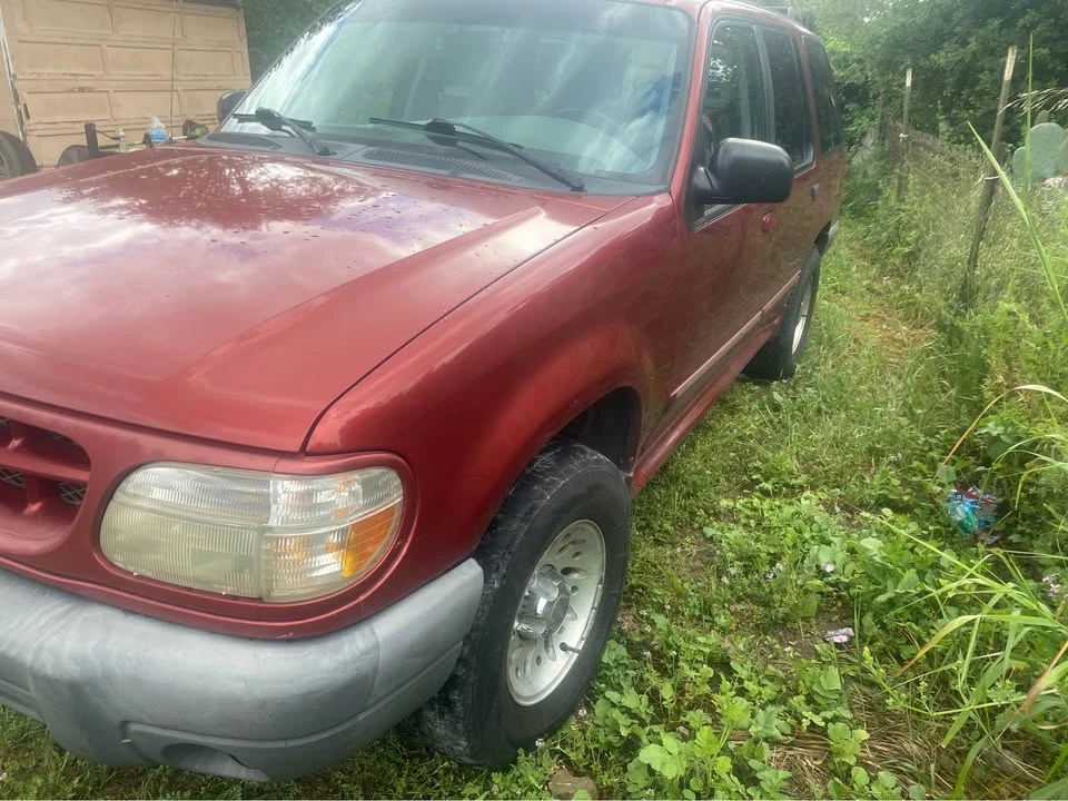 1999 Ford Explorer 2nd Gen - Image 6 of 10