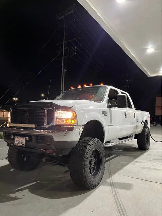 1999 Ford Super Duty 1st Gen - Image 4 of 16