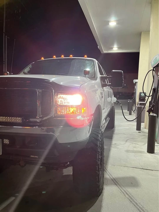 1999 Ford Super Duty 1st Gen - Image 5 of 16