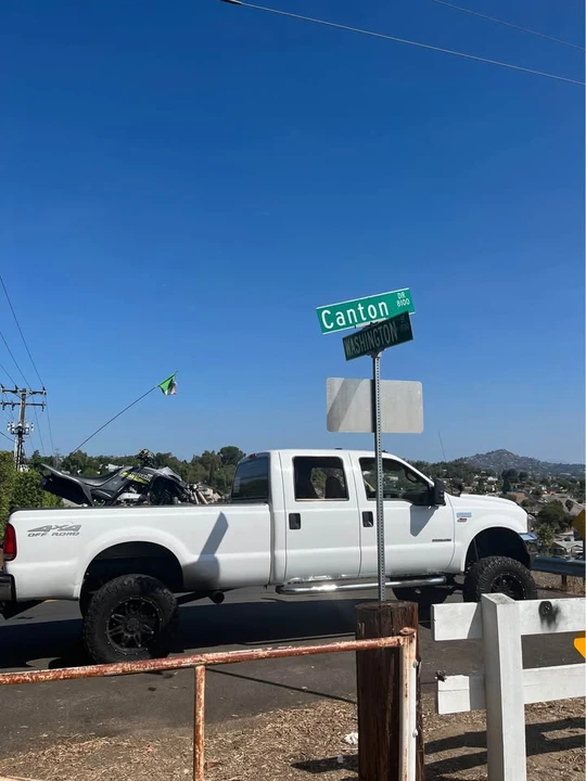1999 Ford Super Duty 1st Gen - Image 2 of 16