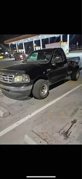 1999 Ford F-150 Regular Cab Short Bed