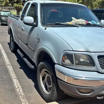 1999 Ford F-150 Triton V8 4x2