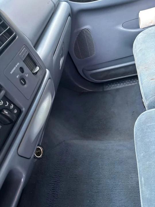 1999 Ford Super Duty 1st Gen - Image 4 of 10