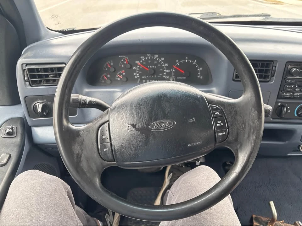 1999 Ford Super Duty 1st Gen - Image 3 of 10