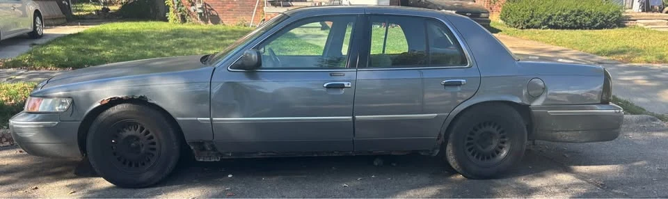 1999 Ford Crown Victoria - Image 3 of 3