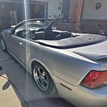 1999 Ford GT Coupe