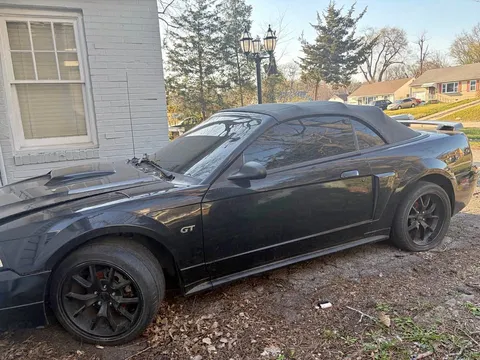 1999 Ford Mustang GT Convertible